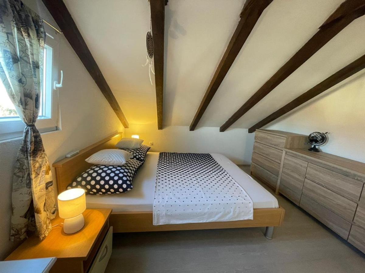 Studio Apartment Dona Трогир Экстерьер фото