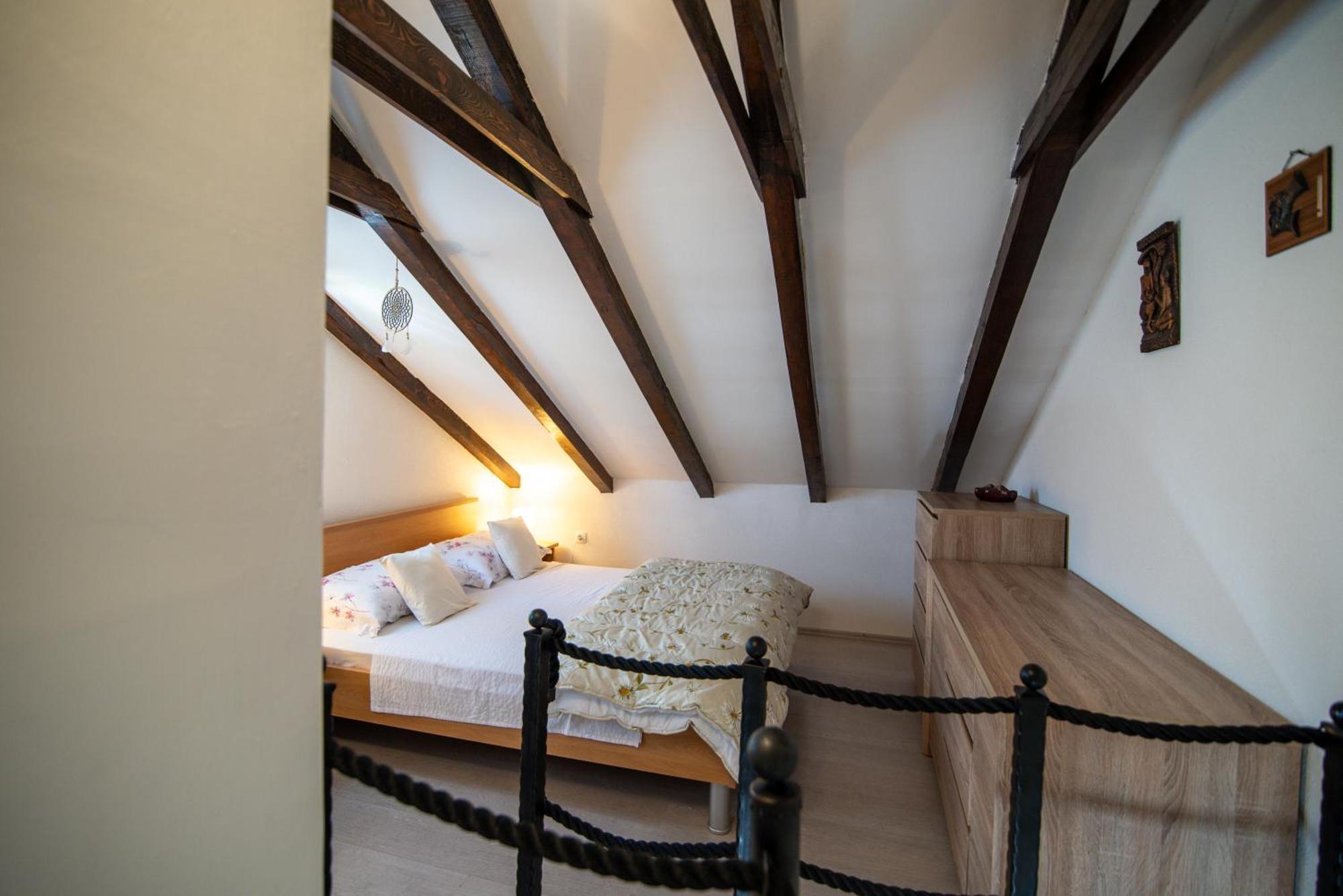 Studio Apartment Dona Трогир Экстерьер фото
